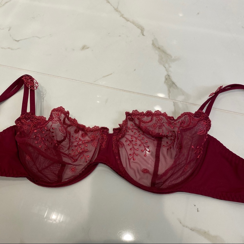 Simone Perele lace burgundy bra